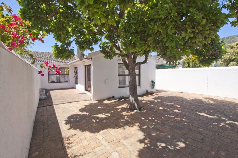 3 Bedroom Property for Sale in Silverglade Western Cape